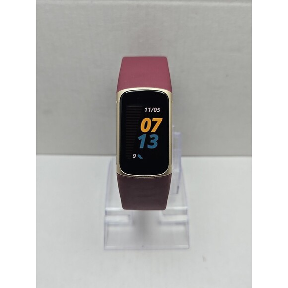 Fitbit Charge 5 Fitness Tracker GPS SpO2 Sleep Monitor Activity No Charger Watch - Picture 1 of 10